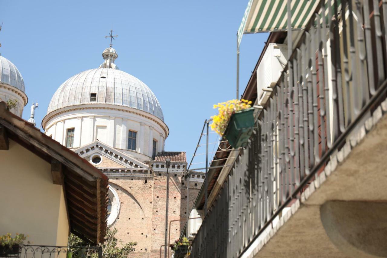 Om Plus Santa Giustina Padova Dış mekan fotoğraf