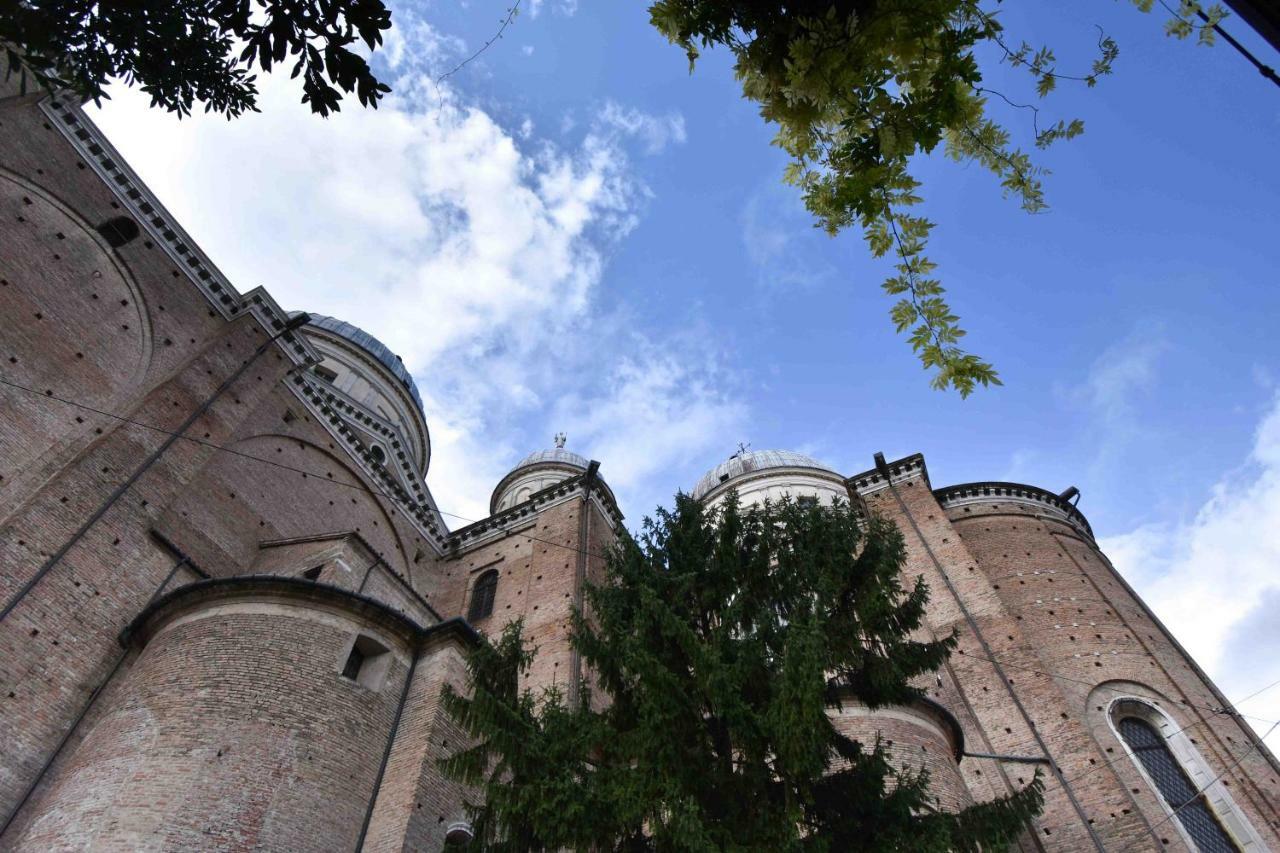 Om Plus Santa Giustina Padova Dış mekan fotoğraf